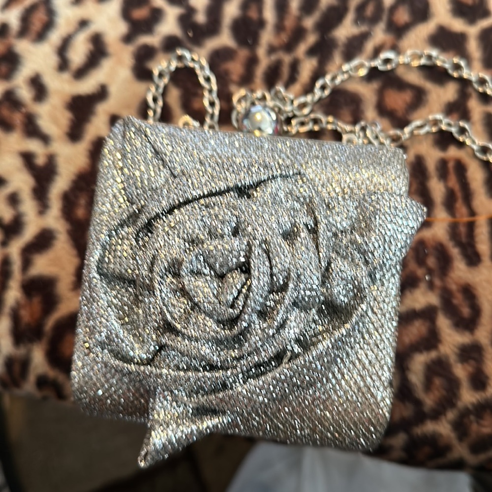 Purse - Picture 2 of 2